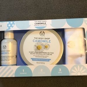 The Body Shop Makeup - The Body Shop skincare set The Body Shop Makeup - The Body Shop skincare set